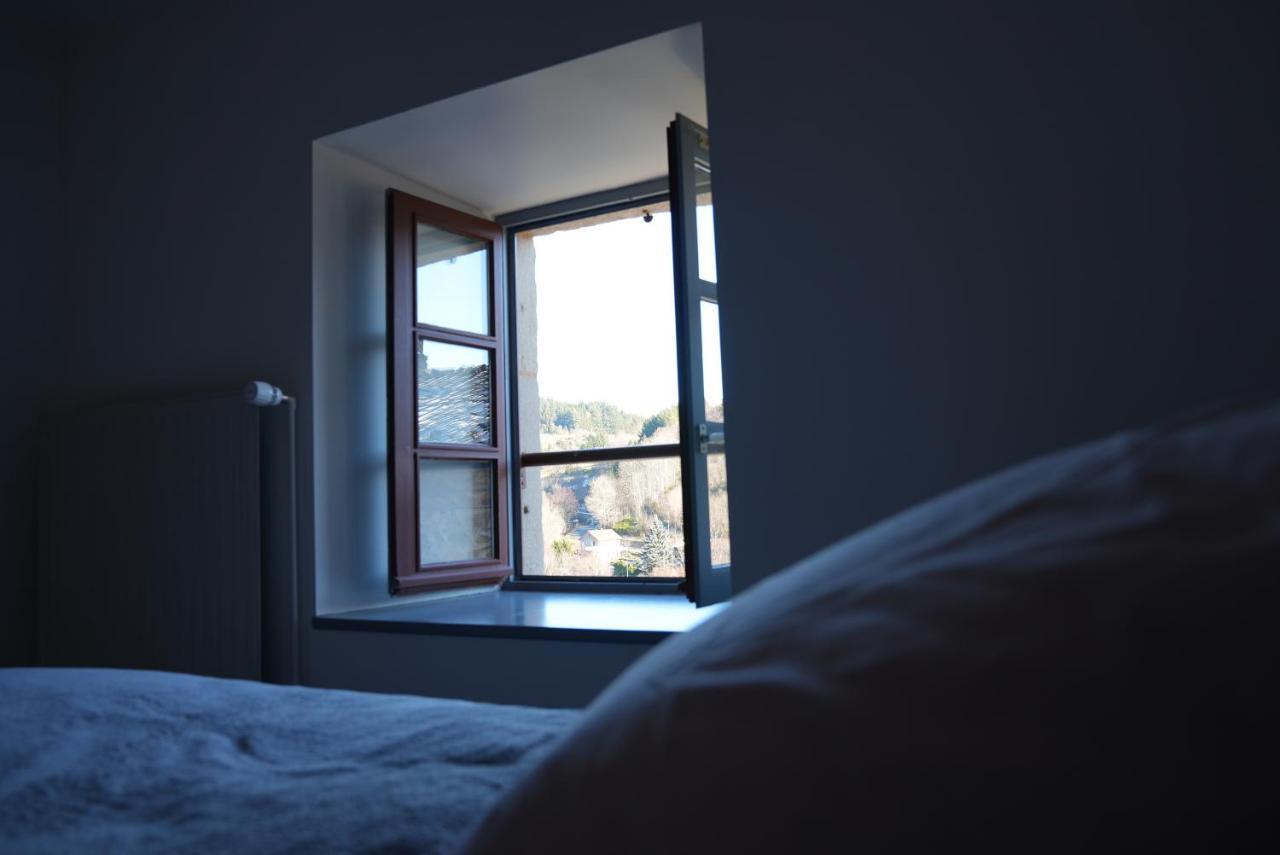 Appartement Spacieux Au Pied Des Pistes Chalmazel-Jeansagniere Exterior foto